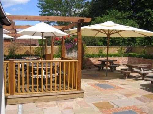 The Plume Of Feathers 3* Farnham (Surrey)